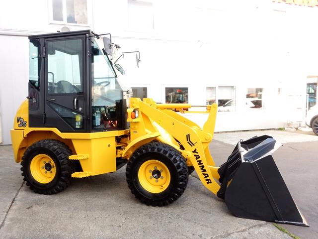 日本 ヤンマー ホイルローダー V3-7S バケット容量0.4m3(2枚目)