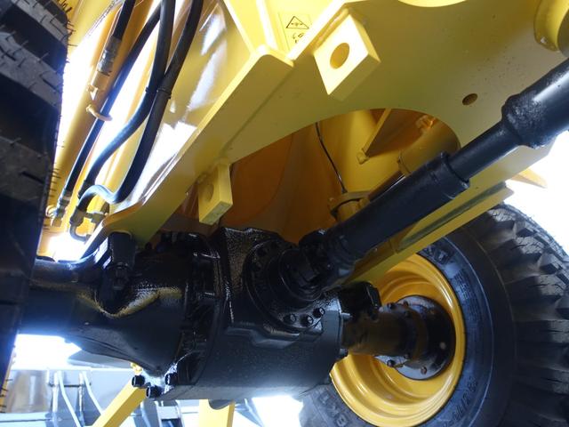 日本 ヤンマー ホイルローダー V3-7S バケット容量0.4m3(15枚目)