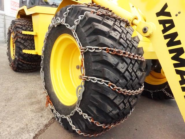 日本 ヤンマー ホイルローダー V4-6 バケット容量0.5m3(7枚目)