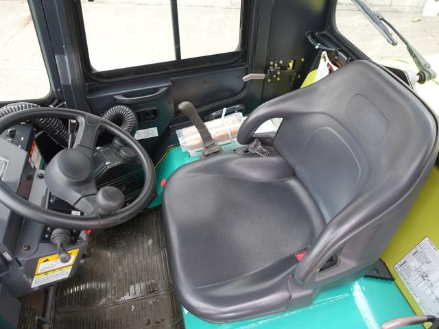 日本 古川　ホイルローダー　ＳＬ３０２－３　バケット容量０．４ｍ３（10枚目）