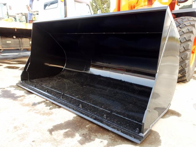 日本 ヒタチホイルローダーZW80S-5B バケット容量0.9m3(5枚目)