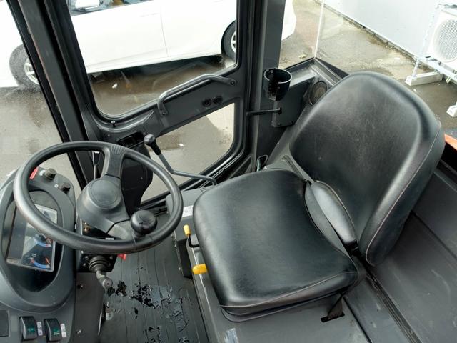 日本 ヒタチ　ホイルローダー　ＺＷ３０　バケット容量０．４ｍ３（10枚目）