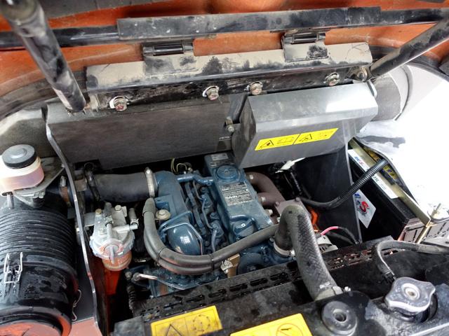 日本 ヒタチ　ホイルローダー　ＺＷ３０　バケット容量０．４ｍ３（12枚目）