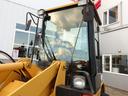 日本 CAT ホイルローダー 901B バケット容量0.4m3(8枚目)