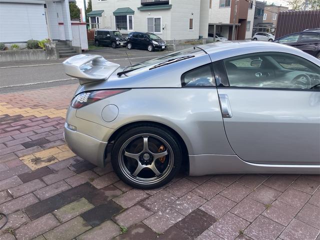 フェアレディＺ バージョンＳ　ＴＥＩＮ車高調　ＥＴＣ　バックカメラ　ナビ　ＭＴ　キーレスエントリー　アルミホイール　ＣＤ　ＤＶＤ再生　ＭＤ　ミュージックプレイヤー接続可　エアコン　パワーステアリング　パワーウィンドウ（26枚目）
