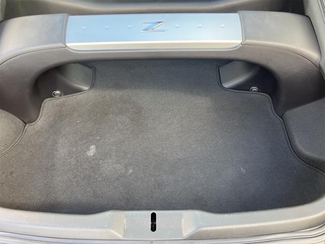 フェアレディＺ バージョンＳ　ＴＥＩＮ車高調　ＥＴＣ　バックカメラ　ナビ　ＭＴ　キーレスエントリー　アルミホイール　ＣＤ　ＤＶＤ再生　ＭＤ　ミュージックプレイヤー接続可　エアコン　パワーステアリング　パワーウィンドウ（33枚目）