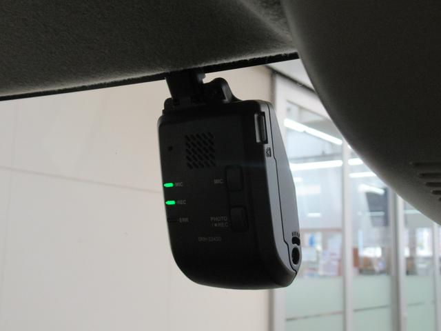 Ｎ－ＢＯＸ ベースグレード　社用車ＵＰ　純正メモリーナビ　夏冬タイヤ付き　両側電動スライドドア　ホンダセンシング　ホンダコネクト　ＥＴＣ　Ｂｌｕｅｔｏｏｔｈオーディオ（6枚目）