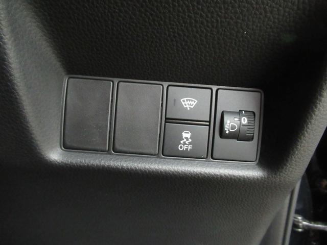 フィット e:HEVリュクス メモリーナビ・ブルートゥース・DVD・ミュージックラック・ETC・ドラレコ前後・追突軽減ブレーキ・障害物センサー・シートヒーター・(16枚目)