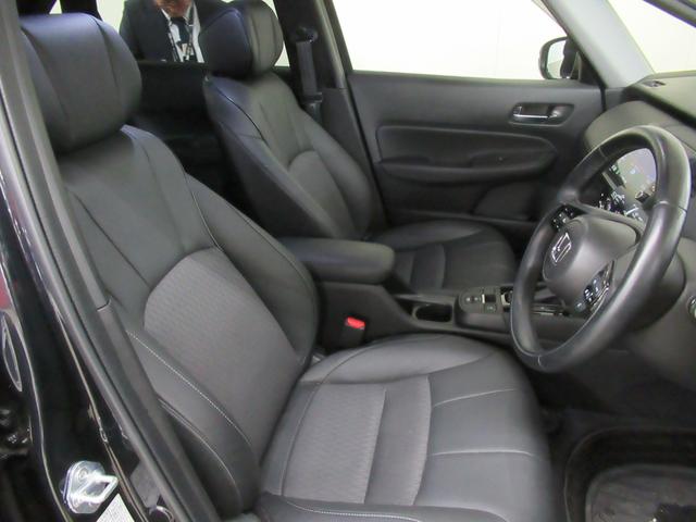 フィット e:HEVリュクス メモリーナビ・ブルートゥース・DVD・ミュージックラック・ETC・ドラレコ前後・追突軽減ブレーキ・障害物センサー・シートヒーター・(37枚目)