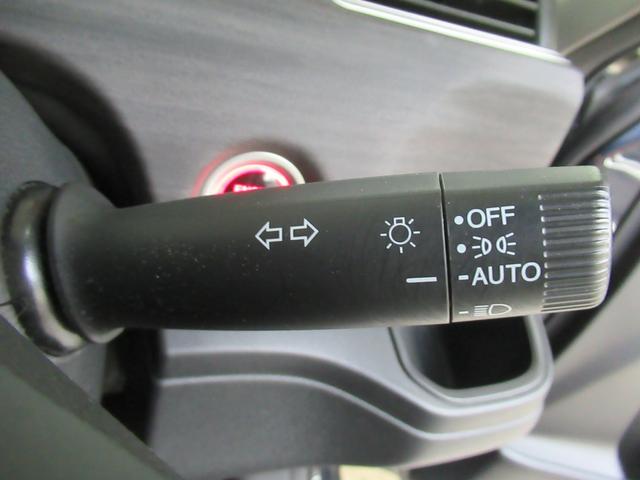 フリード G・ホンダセンシング 純正メモリーナビ エンジンスターター ワンオーナー フルセグ 両側電動スライドドア シートヒーター ドライブレコーダー(14枚目)