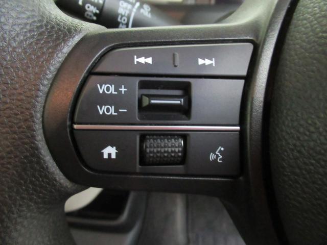 N-BOX ベースグレード メモリーナビ・ブルートゥース・フルセグ・追突軽減ブレーキ・障害物センサー・シートヒーター・ETC・スマートキー・ドライブレコーダー・(11枚目)