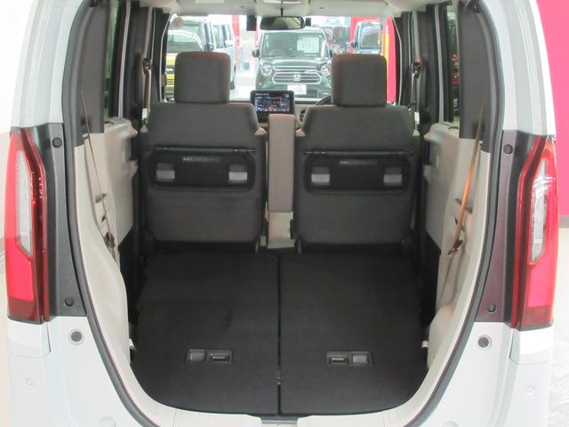 N-BOX ベースグレード メモリーナビ・ブルートゥース・フルセグ・追突軽減ブレーキ・障害物センサー・シートヒーター・ETC・スマートキー・ドライブレコーダー・(18枚目)