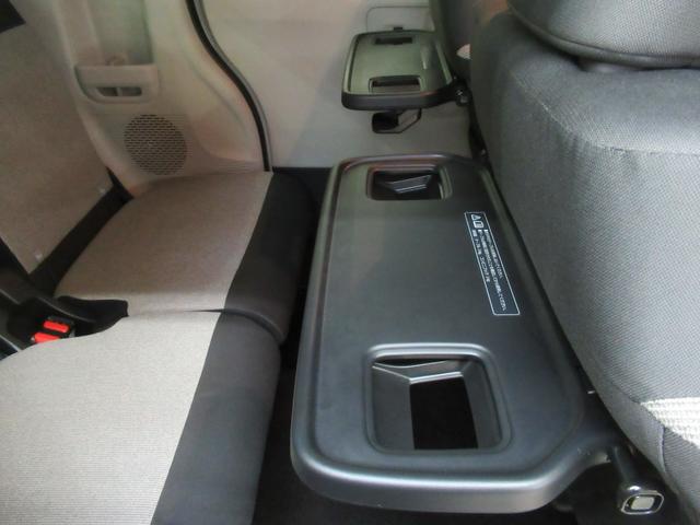 N-BOX ベースグレード メモリーナビ・ブルートゥース・フルセグ・追突軽減ブレーキ・障害物センサー・シートヒーター・ETC・スマートキー・ドライブレコーダー・(42枚目)