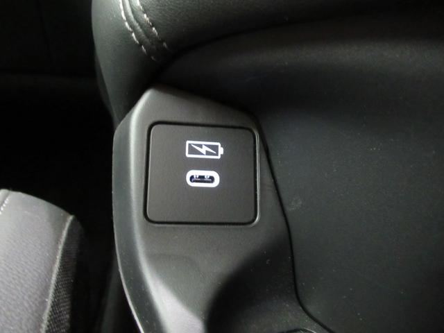 ＺＲ－Ｖ Ｘ　純正メモリーナビ　リアカメラ　シートヒーター　ＬＥＤヘッドライト　フルセグ　電動リアゲート（16枚目）