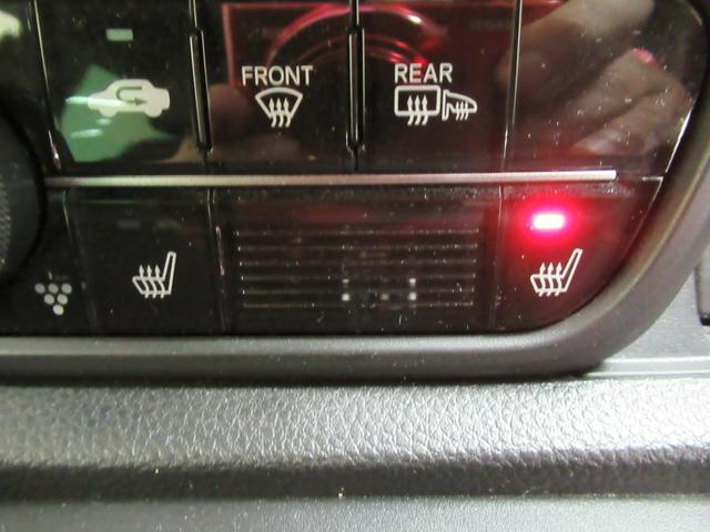 ���V�[�g�q�[�^�[���ڂŁA�^�]�ȁE����ȂƂ��ɓ~�ł������ɉ������A���K�ȃh���C�u���y���߂܂��B�����G�߂Ɋ������@�\�ł��B