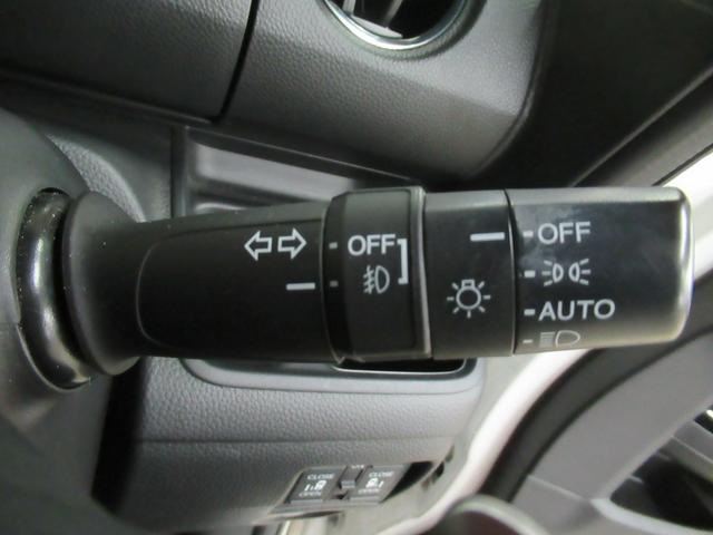 Ｎ－ＢＯＸカスタム Ｇ・Ｌターボホンダセンシング　メモリーナビ・ブルートゥース・追突軽減ブレーキ・ＥＴＣ・オートハイビーム・スマートキー・シートヒーター・ドラレコ・（14枚目）