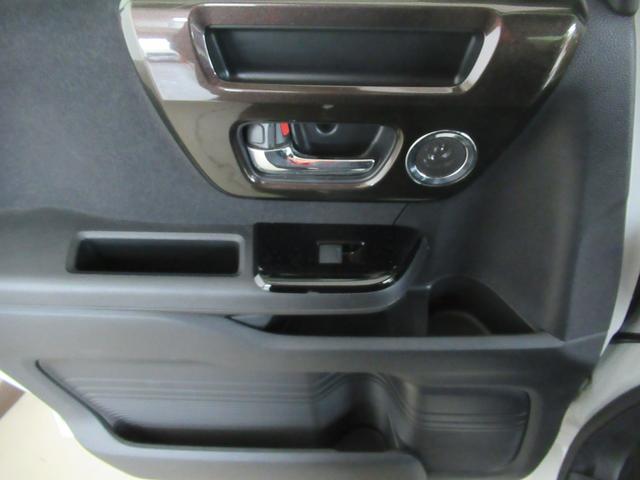 Ｎ－ＢＯＸカスタム Ｇ・Ｌターボホンダセンシング　メモリーナビ・ブルートゥース・追突軽減ブレーキ・ＥＴＣ・オートハイビーム・スマートキー・シートヒーター・ドラレコ・（28枚目）