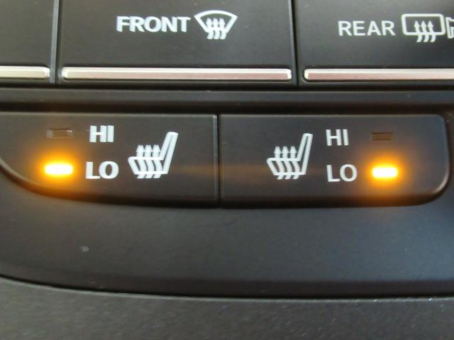 フリード Ｇ・ホンダセンシング　メモリーナビ・ブルートゥース・追突軽減ブレーキ・ＥＴＣ・シートヒーター・スマートキー・ドライブレコーダー・両側電動スライドドア・（14枚目）