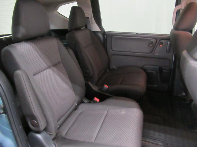 フリード Ｇ・ホンダセンシング　メモリーナビ・ブルートゥース・追突軽減ブレーキ・ＥＴＣ・シートヒーター・スマートキー・ドライブレコーダー・両側電動スライドドア・（16枚目）