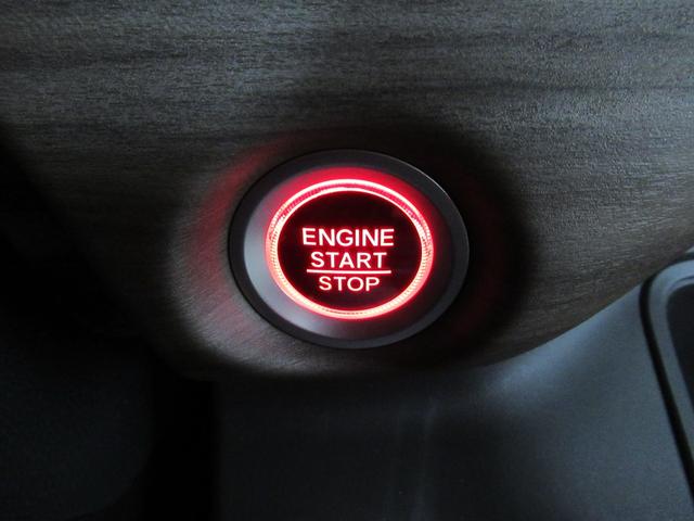 フリード Ｇ・ホンダセンシング　メモリーナビ・ブルートゥース・追突軽減ブレーキ・ＥＴＣ・シートヒーター・スマートキー・ドライブレコーダー・両側電動スライドドア・（27枚目）