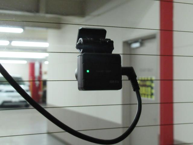 フリード Ｇ・ホンダセンシング　メモリーナビ・ブルートゥース・追突軽減ブレーキ・ＥＴＣ・シートヒーター・スマートキー・ドライブレコーダー・両側電動スライドドア・（43枚目）