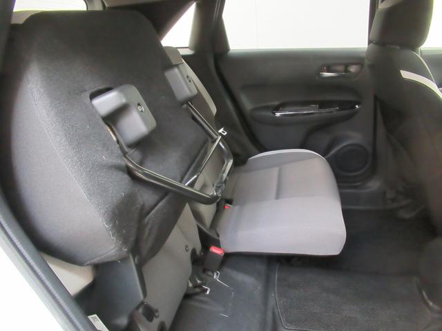 フィット ｅ：ＨＥＶクロスター　メモリーナビ　ドライブレコーダー前後　ＣＤ　ＤＶＤ　夏冬タイヤ付き　ワンオーナー　Ｂｌｕｅｔｏｏｔｈオーディオ　ＬＥＤ（39枚目）