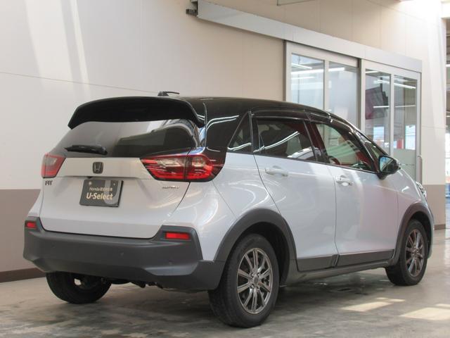 フィット ｅ：ＨＥＶクロスター　メモリーナビ　ドライブレコーダー前後　ＣＤ　ＤＶＤ　夏冬タイヤ付き　ワンオーナー　Ｂｌｕｅｔｏｏｔｈオーディオ　ＬＥＤ（46枚目）