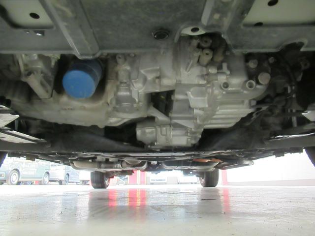 フィット ｅ：ＨＥＶクロスター　メモリーナビ　ドライブレコーダー前後　ＣＤ　ＤＶＤ　夏冬タイヤ付き　ワンオーナー　Ｂｌｕｅｔｏｏｔｈオーディオ　ＬＥＤ（58枚目）