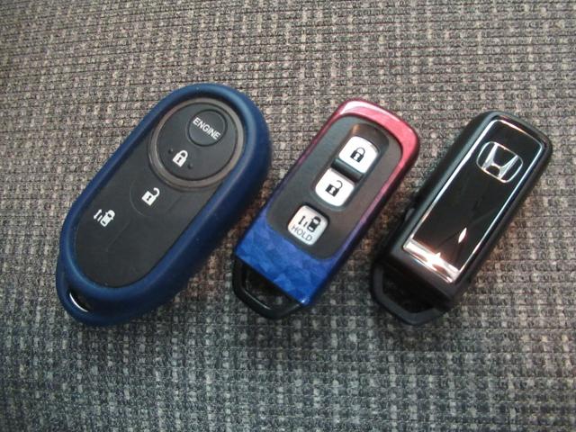 Ｎ－ＢＯＸ Ｌ　ディスプレイオーディオ　リアカメラ　ワンオーナー　シートヒーター　エンジンスターター　スマートキー　ＬＥＤライト　ＵＳＢ　ワンセグ　衝突軽減ブレーキ（4枚目）