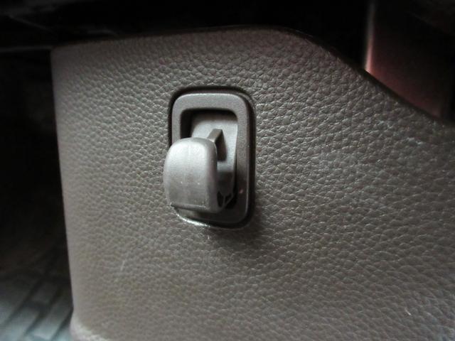 Ｎ－ＢＯＸ Ｌ　ディスプレイオーディオ　リアカメラ　ワンオーナー　シートヒーター　エンジンスターター　スマートキー　ＬＥＤライト　ＵＳＢ　ワンセグ　衝突軽減ブレーキ（17枚目）