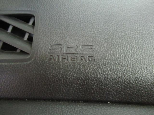 フィットハイブリッド Ｓホンダセンシング　ディスプレイオーディオ　リアカメラ　ＬＥＤライト　ワンオーナー　エンジンスターター　ＥＴＣ　ＵＳＢ　ＡＢＳ　ＶＳＡ　クルーズコントロール　衝突軽減ブレーキ　サイドエアバッグ　取扱説明書（27枚目）