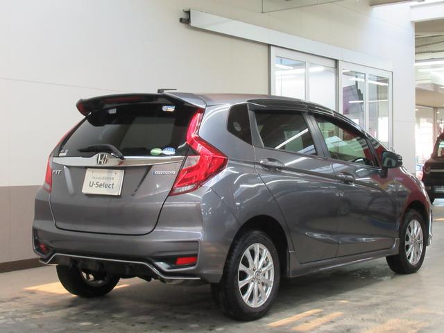 フィットハイブリッド Ｓホンダセンシング　ディスプレイオーディオ　リアカメラ　ＬＥＤライト　ワンオーナー　エンジンスターター　ＥＴＣ　ＵＳＢ　ＡＢＳ　ＶＳＡ　クルーズコントロール　衝突軽減ブレーキ　サイドエアバッグ　取扱説明書（40枚目）