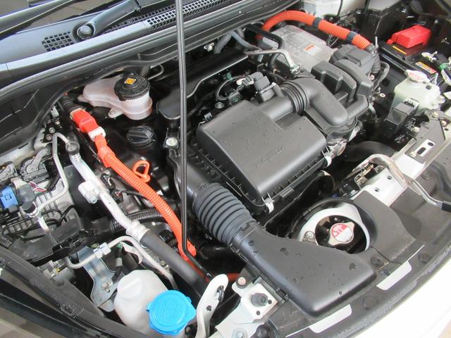 フィット e:HEVホーム メモリーナビ・ブルートゥース・DVD・追突軽減ブレーキ・障害物センサー・ETC・スマートキー・ドライブレコーダー・(54枚目)