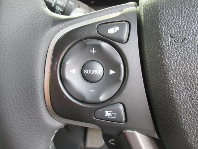 ステップワゴンスパーダ スパーダ・クールスピリットホンダセンシング　メモリーナビ・ブルートゥース・ＤＶＤ・ミュージックラック・ＥＴＣ・追突軽減ブレーキ・シートヒーター・ドライブレコーダー前後・（11枚目）