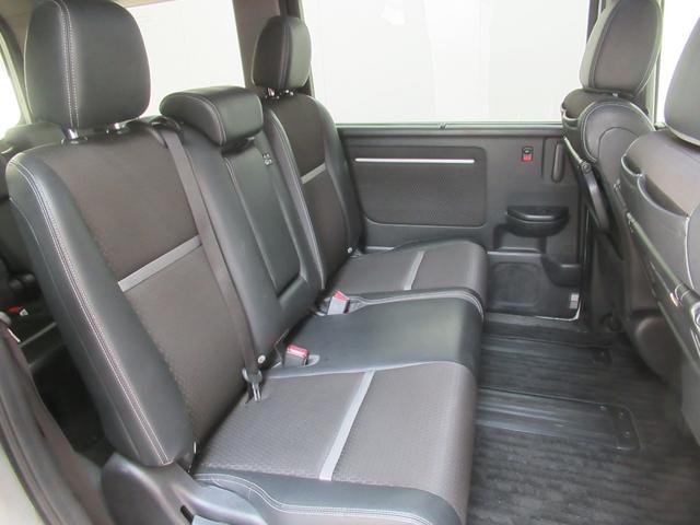 ステップワゴンスパーダ スパーダ・クールスピリットホンダセンシング　メモリーナビ・ブルートゥース・ＤＶＤ・ミュージックラック・ＥＴＣ・追突軽減ブレーキ・シートヒーター・ドライブレコーダー前後・（16枚目）