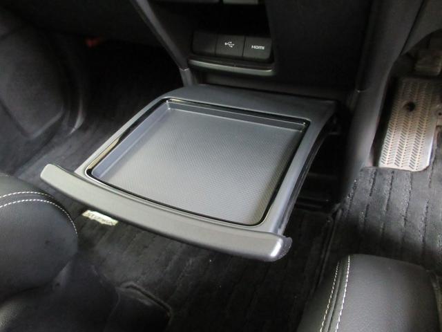 ステップワゴンスパーダ スパーダ・クールスピリットホンダセンシング　メモリーナビ・ブルートゥース・ＤＶＤ・ミュージックラック・ＥＴＣ・追突軽減ブレーキ・シートヒーター・ドライブレコーダー前後・（28枚目）