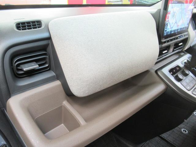 フリード エアー メモリーナビ 社用車UP 両側電動スライドドア ドライブレコーダー前後 シートヒーター ETC Bluetoothオーディオ(24枚目)