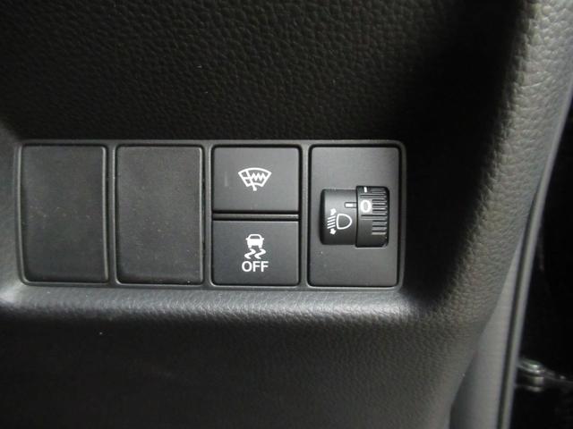 フィット ｅ：ＨＥＶホーム　メモリーナビ・ブルートゥース・ＤＶＤ・追突軽減ブレーキ・障害物センサー・ＥＴＣ・ドライブレコーダー・スマートキー・オートハイビーム（16枚目）