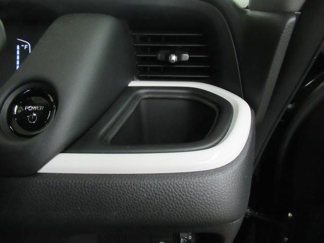 フィット ｅ：ＨＥＶホーム　メモリーナビ・ブルートゥース・ＤＶＤ・追突軽減ブレーキ・障害物センサー・ＥＴＣ・ドライブレコーダー・スマートキー・オートハイビーム（23枚目）