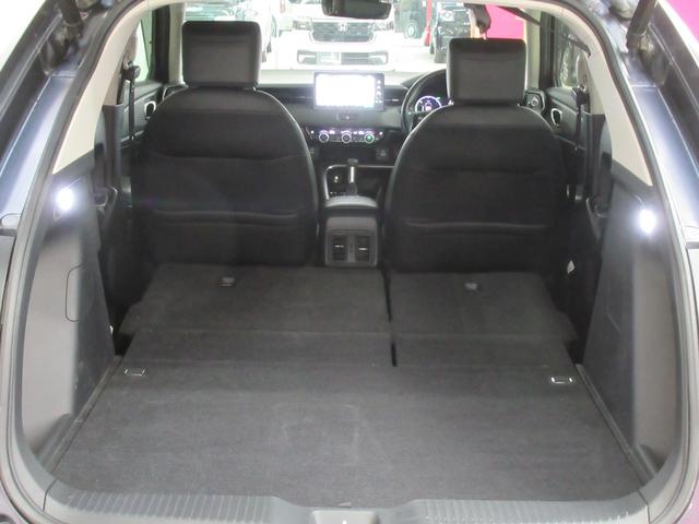 ヴェゼル ｅ：ＨＥＶＺ　ワンオーナー　衝突軽減ブレーキ　車間維持クルコン　レーンアシスト　電動リアゲート　純正メモリーナビ　フルセグ　バックカメラ　ワイヤレス充電　ＥＴＣ車載器（40枚目）