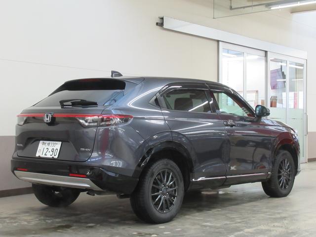 ヴェゼル ｅ：ＨＥＶＺ　ワンオーナー　衝突軽減ブレーキ　車間維持クルコン　レーンアシスト　電動リアゲート　純正メモリーナビ　フルセグ　バックカメラ　ワイヤレス充電　ＥＴＣ車載器（42枚目）