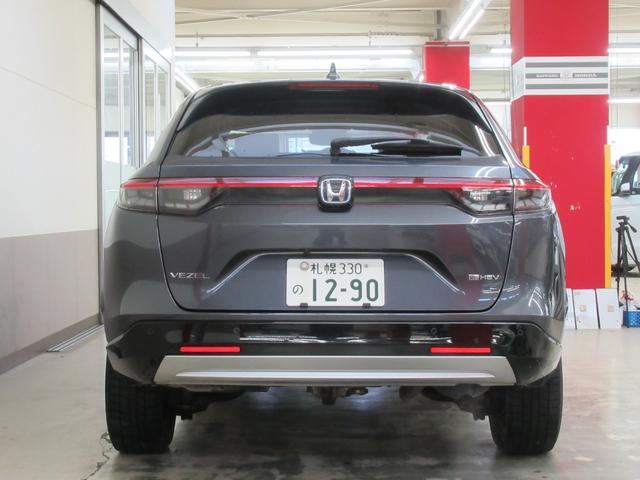 ヴェゼル ｅ：ＨＥＶＺ　ワンオーナー　衝突軽減ブレーキ　車間維持クルコン　レーンアシスト　電動リアゲート　純正メモリーナビ　フルセグ　バックカメラ　ワイヤレス充電　ＥＴＣ車載器（47枚目）