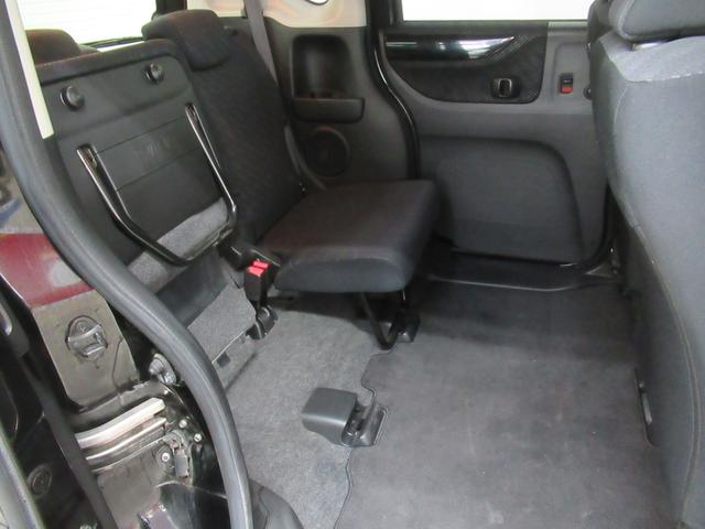 N-BOXカスタム G・ターボパッケージ メモリーナビ 純正エンジンスターター リアカメラ ドアミラーヒーター フルセグ 両側電動スライドドア HID パドルシフト(32枚目)