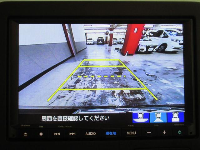 �����A�J�����t���̂��ߒ��Ԃ̍ہA����m�F�����j�^�[�Ō����̂ň��S�E���S�ł���