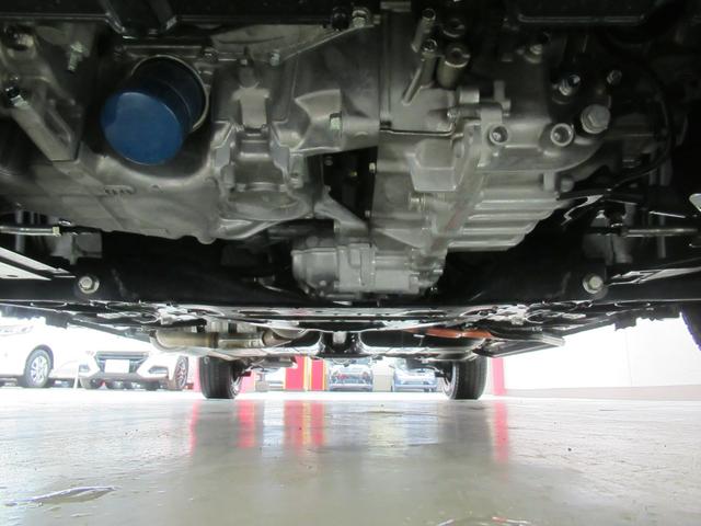 フィット ｅ：ＨＥＶホーム　ワンオーナー　衝突軽減ブレーキ　車間維持クルーズコントロール　レーンアシスト　純正メモリーナビ　フルセグ　バックカメラ　純正ドライブレコーダー　ＥＴＣ車載器　夏冬タイヤ（52枚目）