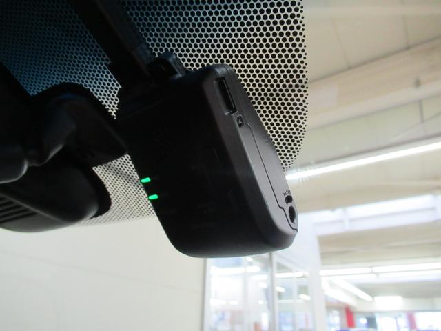 フリード＋ Ｇ　ワンオーナー　純正前後ドライブレコーダー　ディスプレイオーディオ　ワンセグ　バックカメラ　衝突軽減ブレーキ　レーンアシスト　車間維持クルーズコントロール　バックカメラ（5枚目）