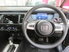 納車前に当店ディーラー整備工場にて点検、車検整備をしっかりしてからお引渡し致します。　点検項目など、詳細に関しましてはスタッフへお問い合わせ下さいませ！　今後のメンテナンスもお任せ下さいませ！ 3