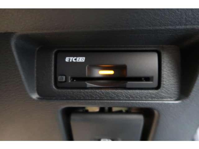 オーラ 1.2 NISMO チューンド e-POWER 4WD 試乗車UP オーラNISMOチューンドe-POWER 4(7枚目)