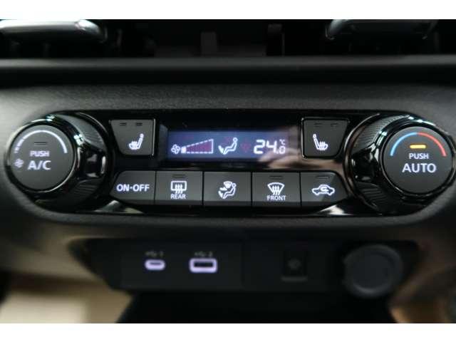 オーラ 1.2 NISMO チューンド e-POWER 4WD 試乗車UP オーラNISMOチューンドe-POWER 4(11枚目)