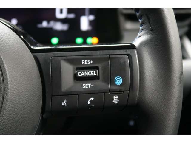 ノート 1.2 AUTECH クロスオーバー FOUR 4WD 試乗車UP NISSANNCONNECTナビ アラウンド(12枚目)